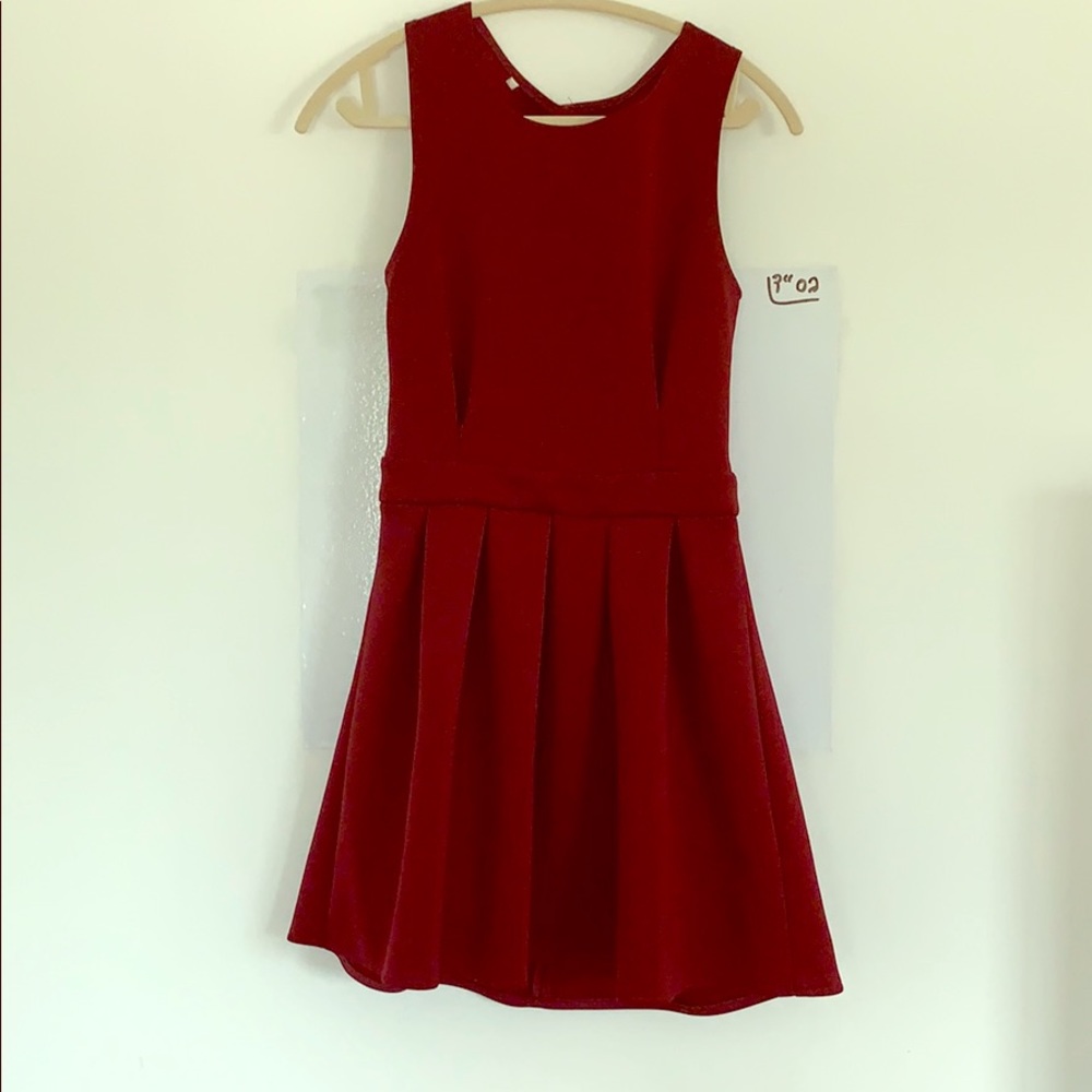 Burgundy dress open in the back